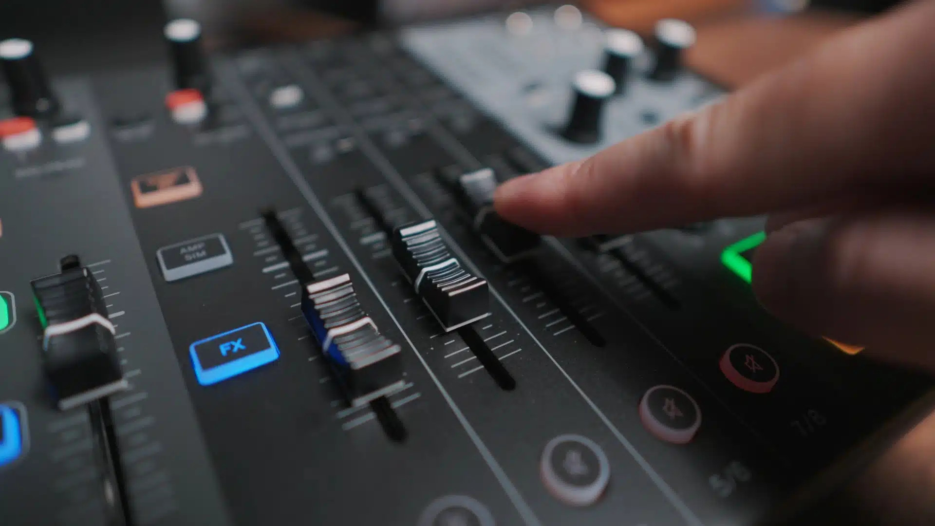 yamaha-ag08-fader