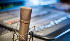 Vocal Chain 掛錯順序難怪人聲不好聽 — 錄音室麥克風與混音台